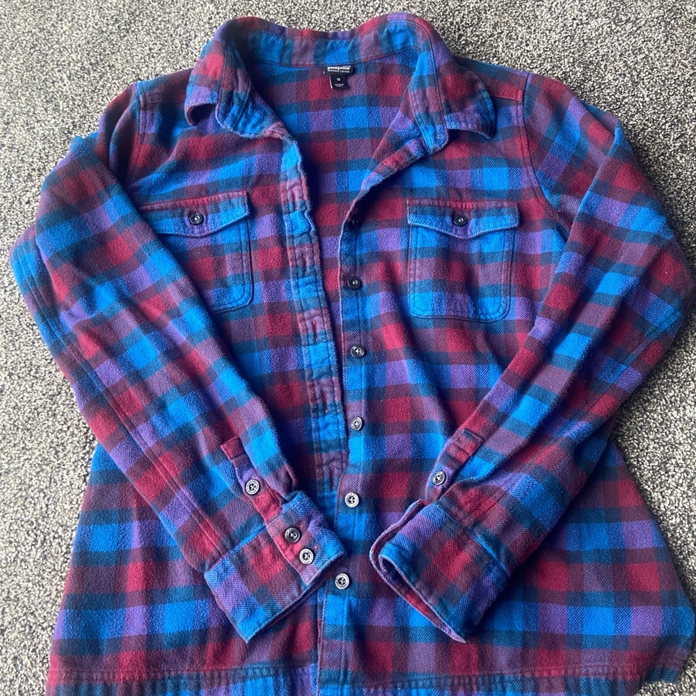 Patagonia Plaid Button Up Flannel size 10